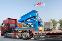 大型液壓移動對輥制砂機(jī)哪家好，多少錢一臺